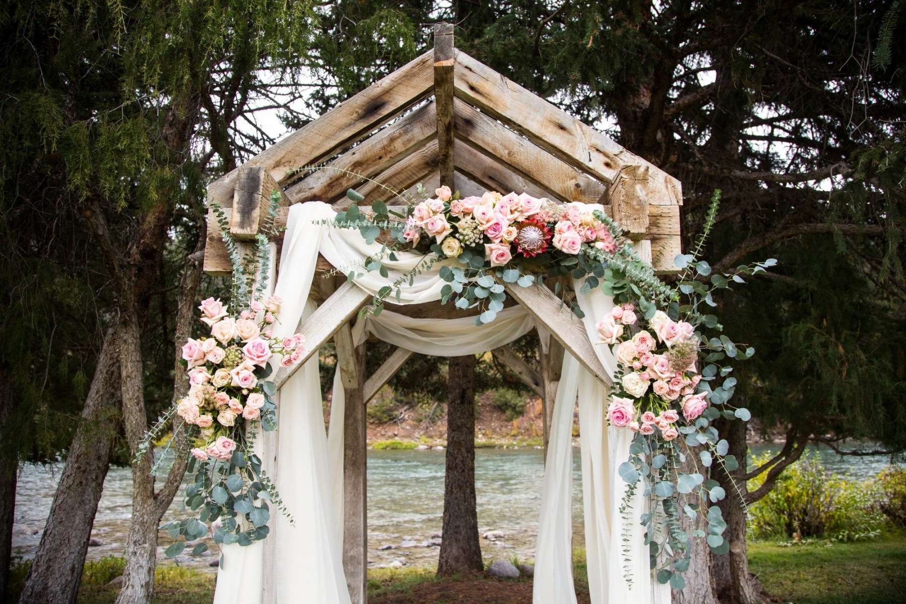 Wedding Arch-photo