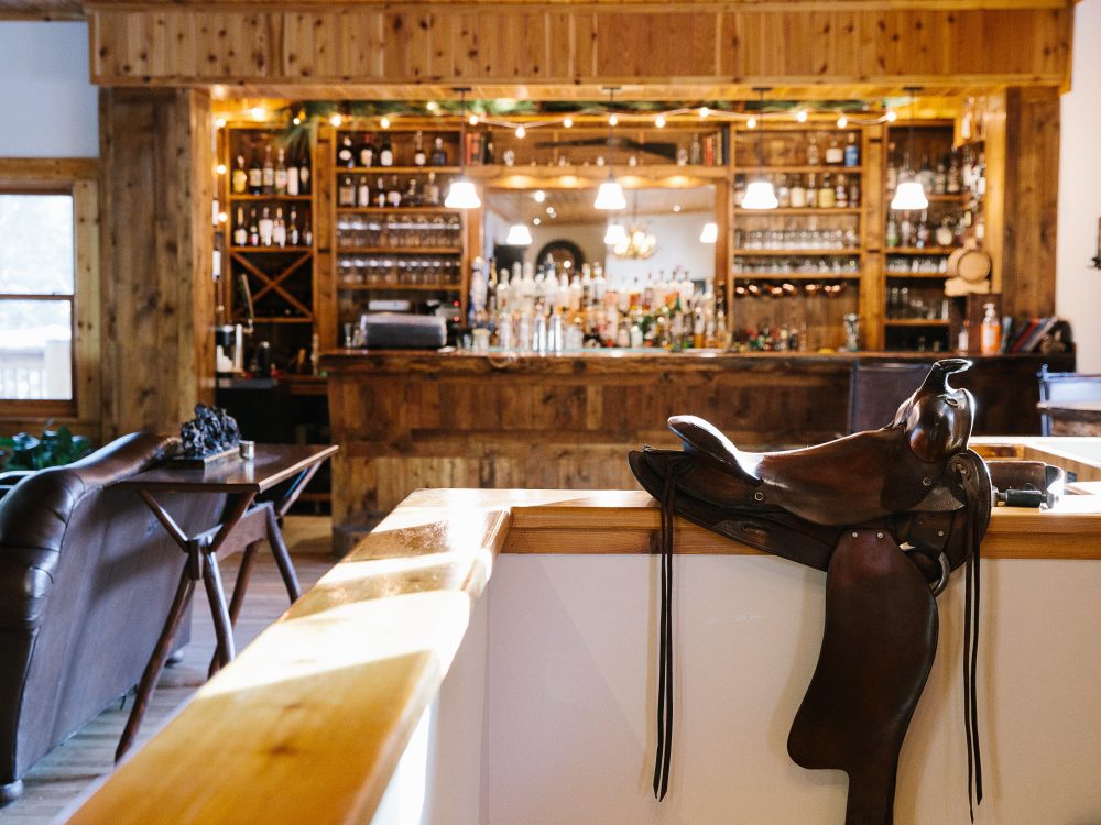 Saddle Bar Shot